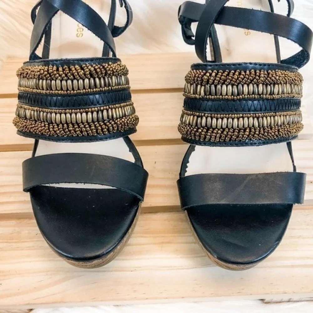 Maurices Mille Platform Sandals Black & Brown‎ Beaded Size 7.5M